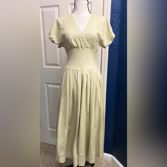 KENAR 2 Dresses & Skirts - ElegantV-Neck Short Sleeve Maxi Dress
